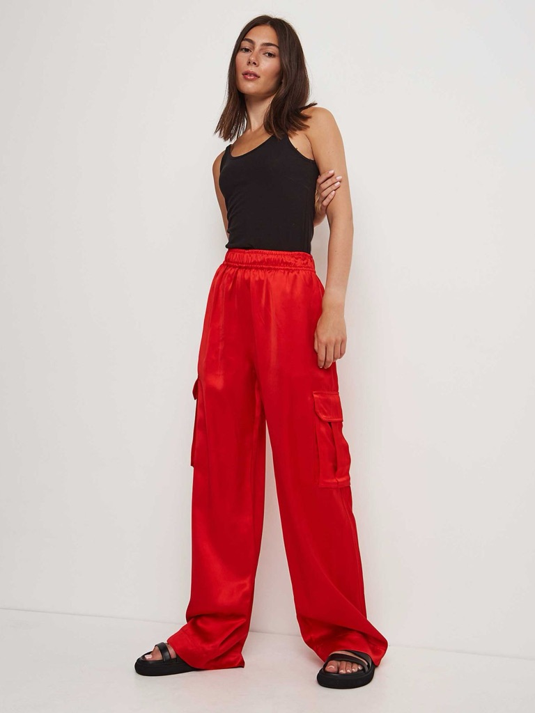 Nwt Stine Goya Fatuna Satin Cargo Pants In Fiery Red Xs